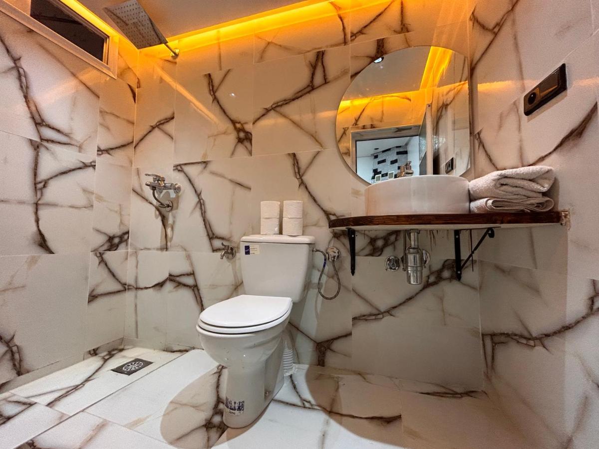 Salam Appartement Climatise Hiver Et Ete Азру Екстериор снимка