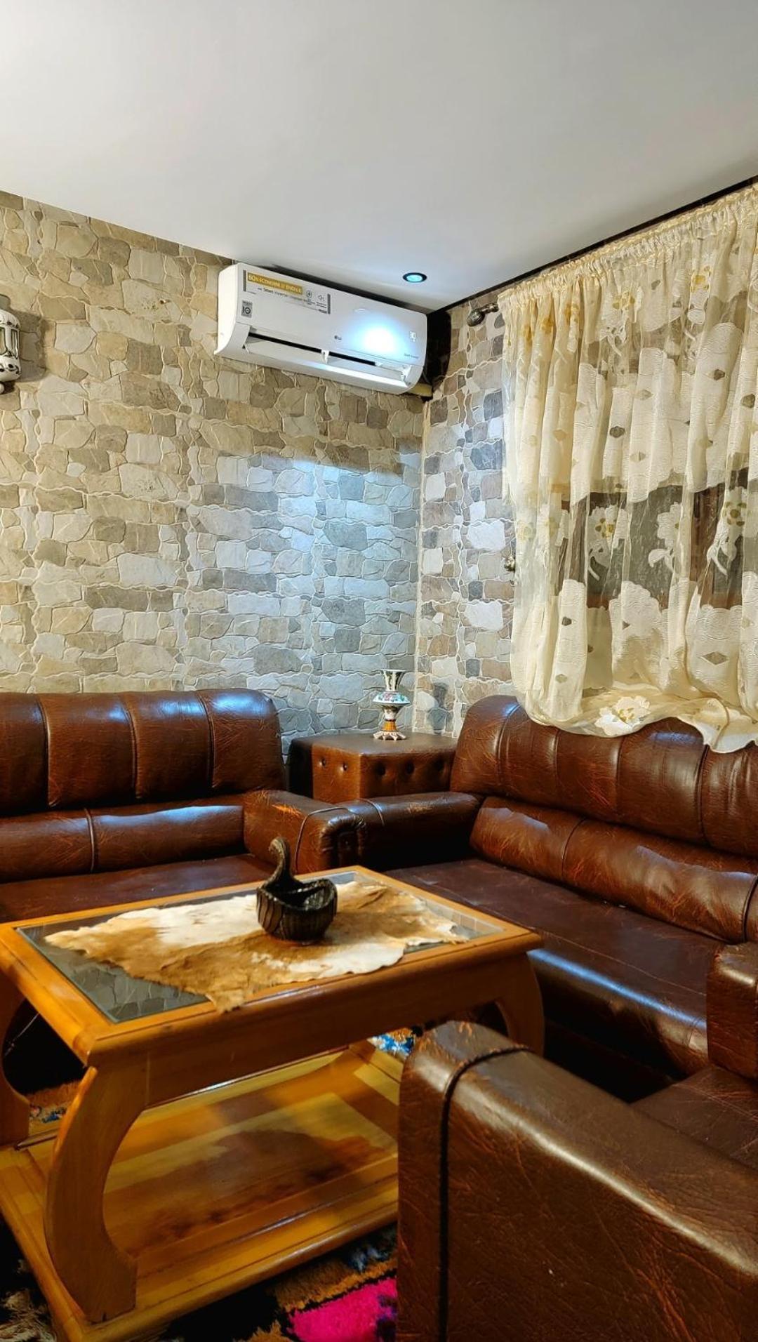 Salam Appartement Climatise Hiver Et Ete Азру Екстериор снимка